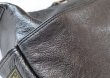 画像10: CUSHMAN クッシュマン 29224 LEATHER MESSENGER BAG レザーメッセンジャーバッグ カウハイド を使用した シボ感 と 経年変化 を楽しめる 機能性 も充実したレザー バッグ  (10)